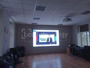 Светодиодный экран для школы № 522 в Санкт-Петербурге
