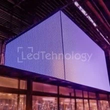 Ультраплотный экран с разным шагом пикселей для проведения совещаний