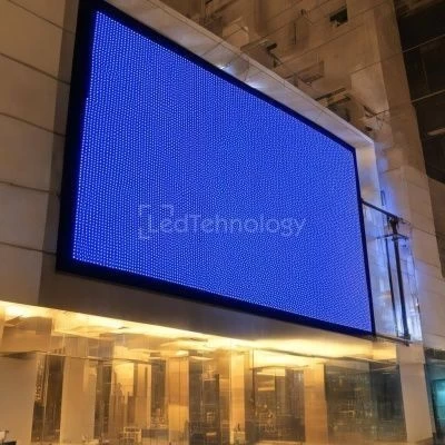 Мобильный уличный LED экран для трансляции мероприятий