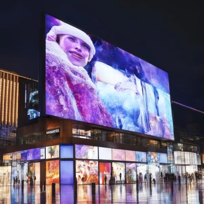 Внешний led-экран на торговом центре в Анапе