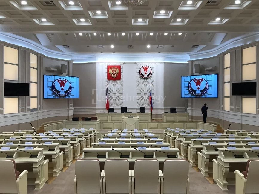 Видеоэкран для областного законодательного собрания